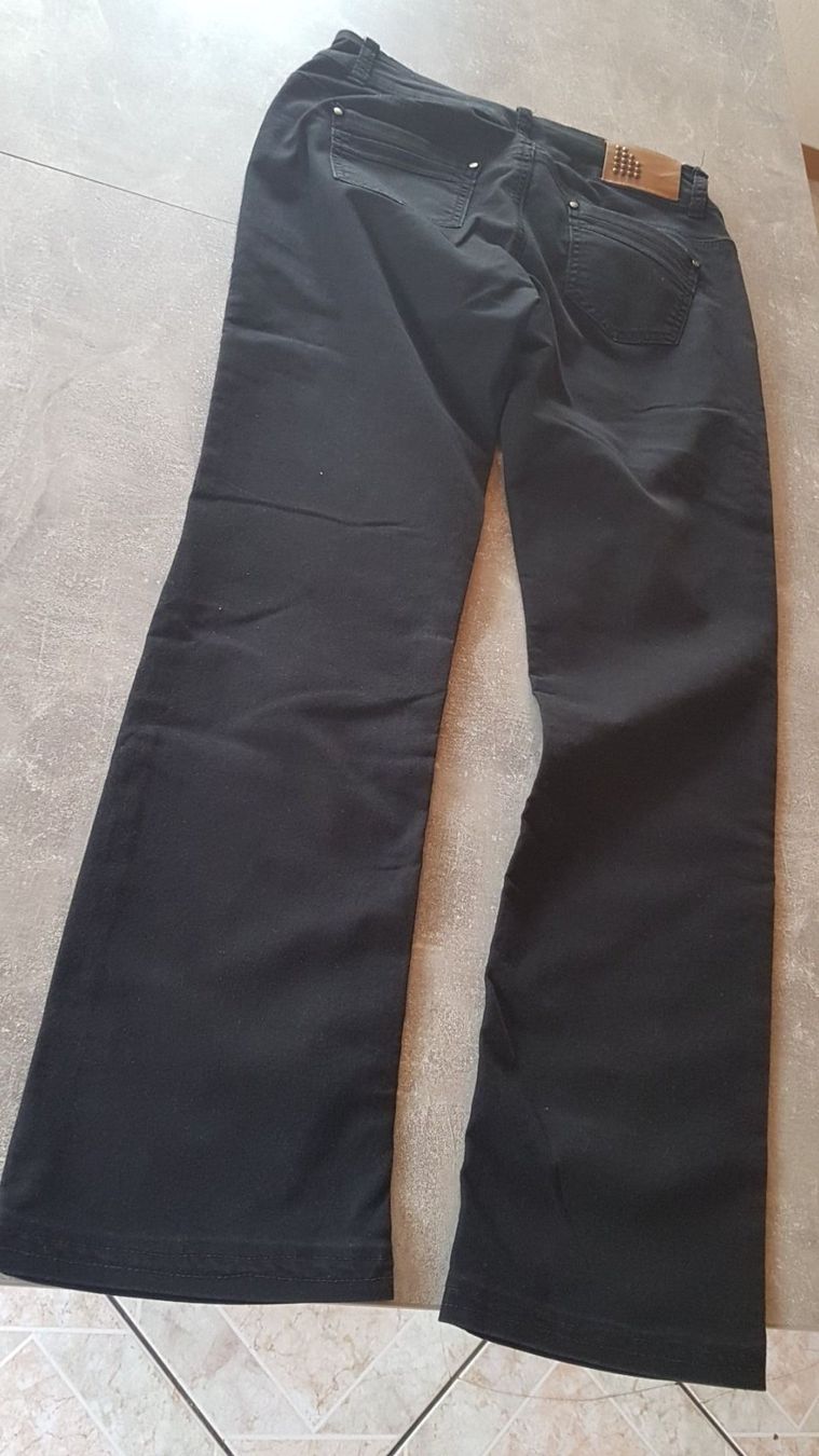 Hosen: Pantalon noir taille 38 marque Yendi – Gebraucht aus Villiers von san_jn5w