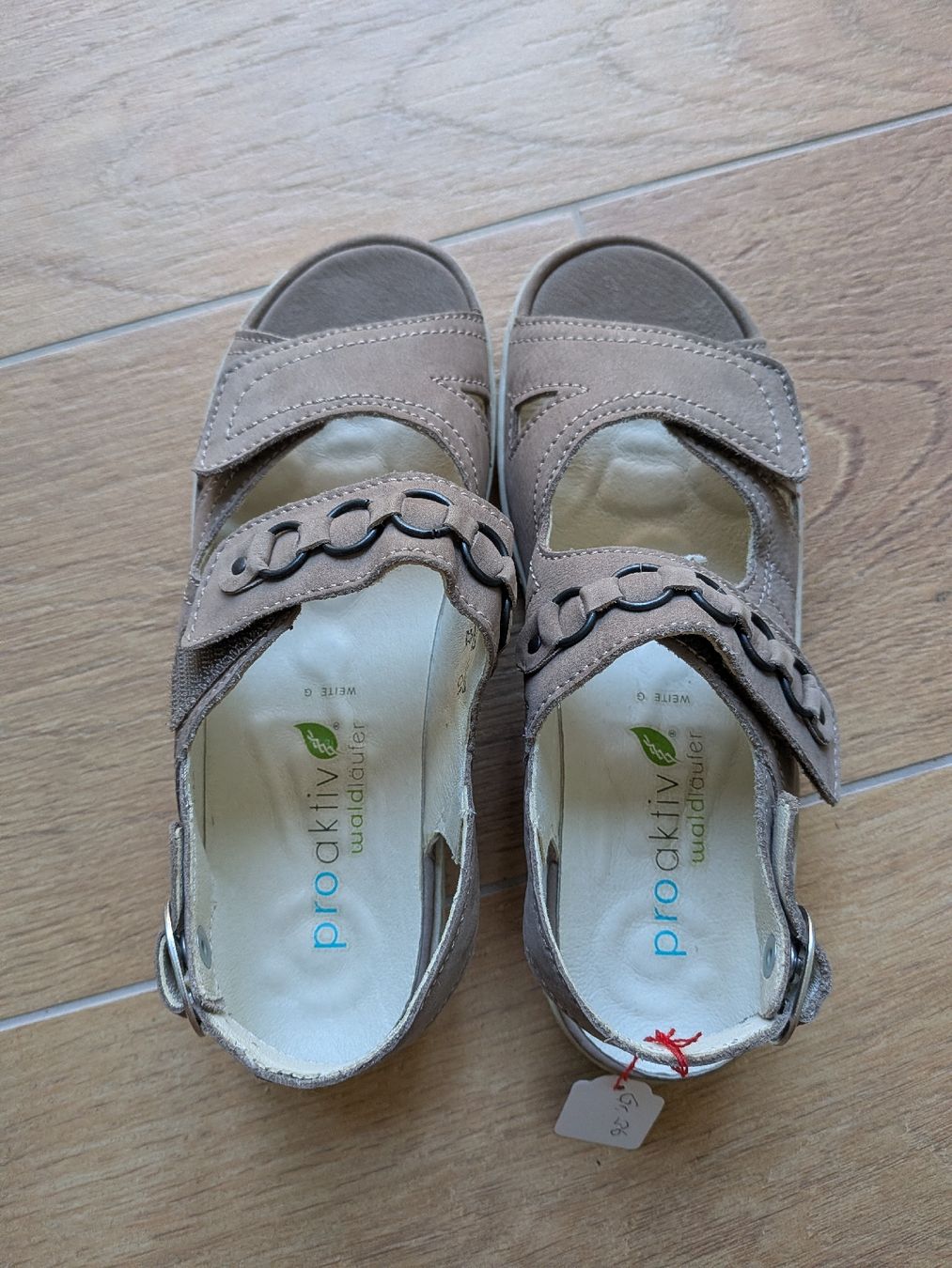 Scarpe da donna: Waldläufer Sandale Grösse 36 – Usato da Eschenbach SG venduto da SanFranciscoCalifornia