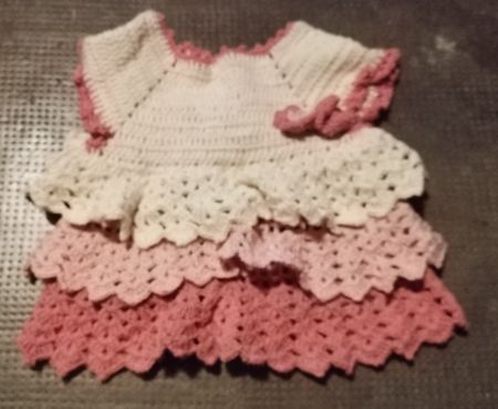 Robe en crochet neuves pour enfants à partir de 6 mois