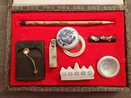 Coffret de calligraphie chinoise, ancien et authentique.