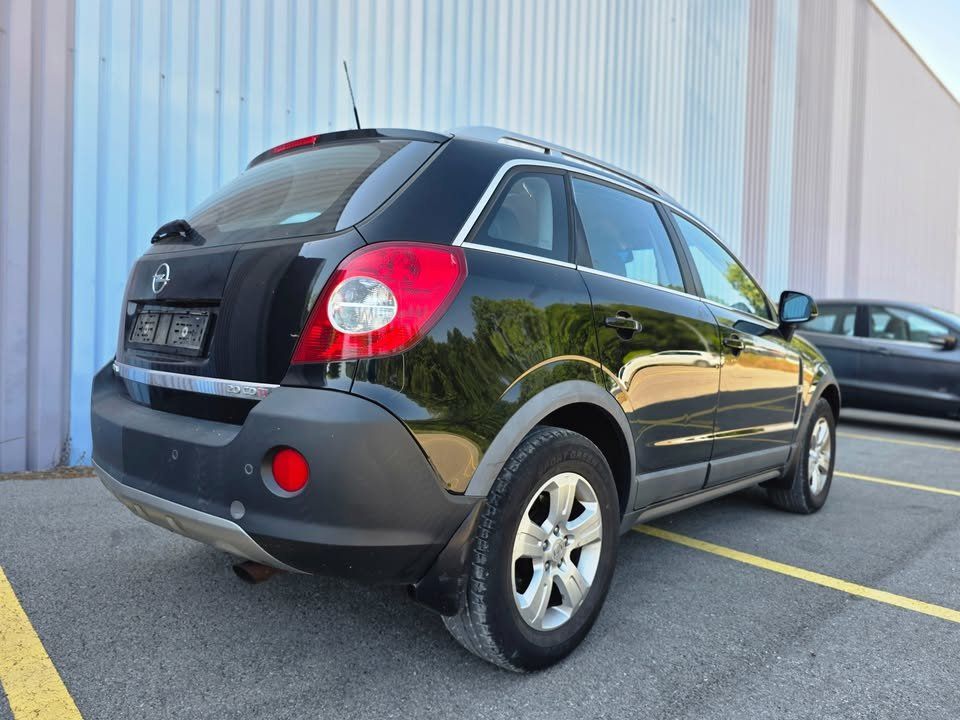 Opel Automobili: Opel Antara 2.0 CDTi 4X4 – Usato da Crissier venduto da vim_r8qn 4
