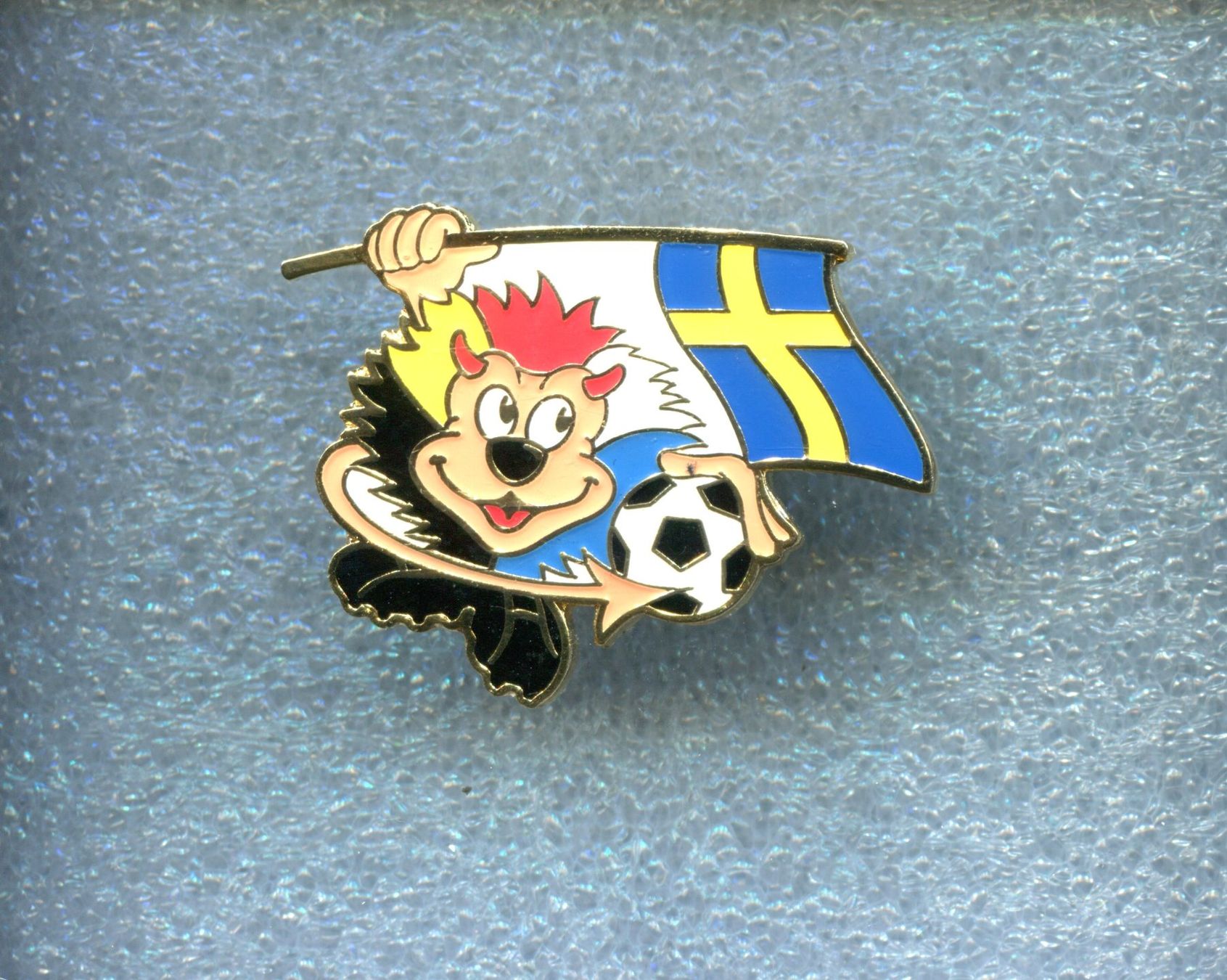 Placchette & Badge: UEFA  EURO 2000  Schweden – Usato da Winterthur venduto da Sammleroase
