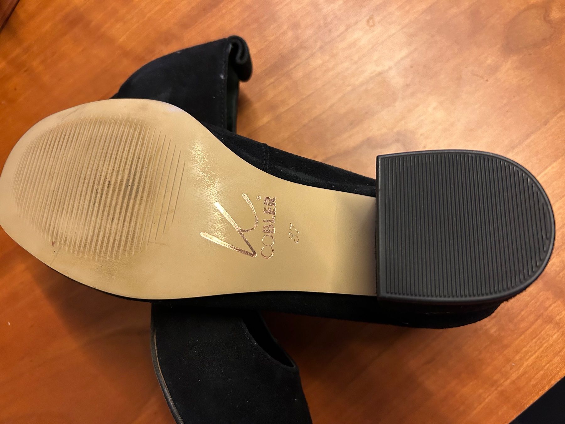 Damenschuhe: Schwarze Wildleder Pumps Gr.37 Neu – Neu (gemäss Beschreibung) aus Feuerthalen von Anna_Swift 3