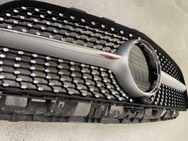 Kühlergrill Mercedes-Benz C-Klasse W205 A2058801801