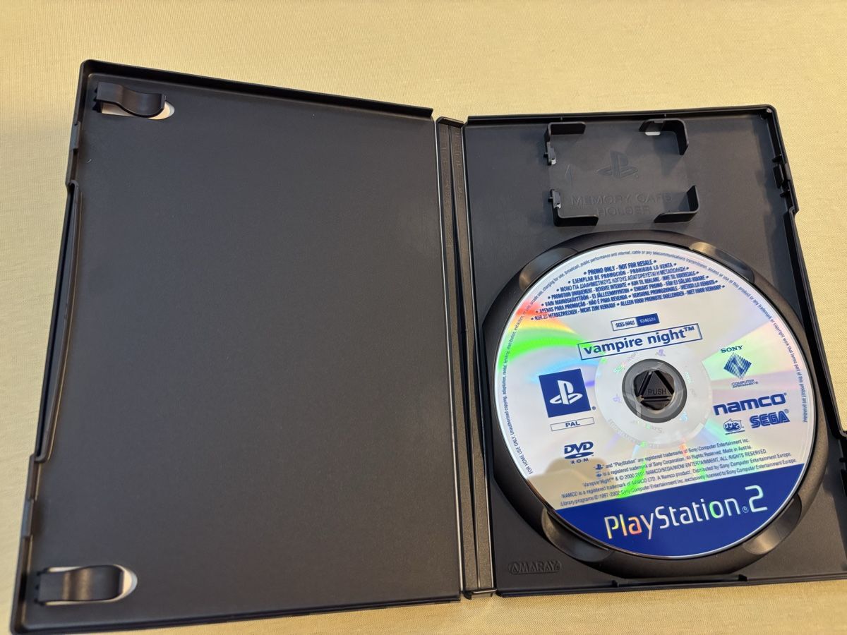 Sony Giochi: PlayStation 2 Vampire Night Promo Vollversion RARE – Usato da Brütten venduto da Swerman1984 2