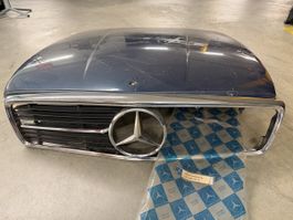 Kühlerverkleidung Mercedes-Benz 107 888 02 15