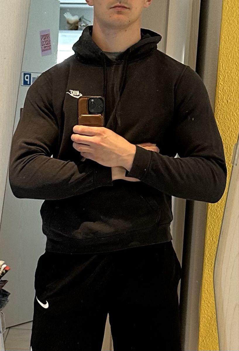 Nike Maglioni & Felpe: Cooler Original Nike Hoodie Gr. M – Usato da Oberkirch LU venduto da Yeayea1234 2