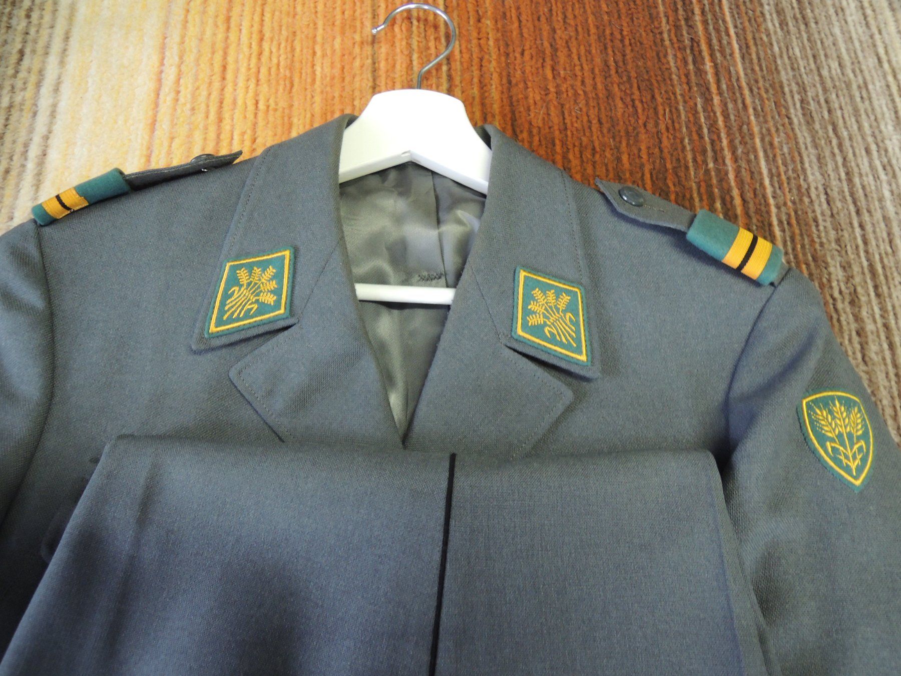 Schweizer Armee Uniformen: Schweizer Armee OBERST Leutnant Uniform 2 teilig – Gebraucht aus Uznach von Othmar52