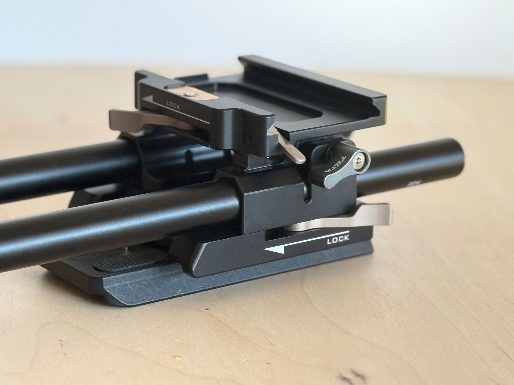 Altri Accessori: Tilta 15mm LWS Baseplate Type I – Usato da Solothurn venduto da omtara