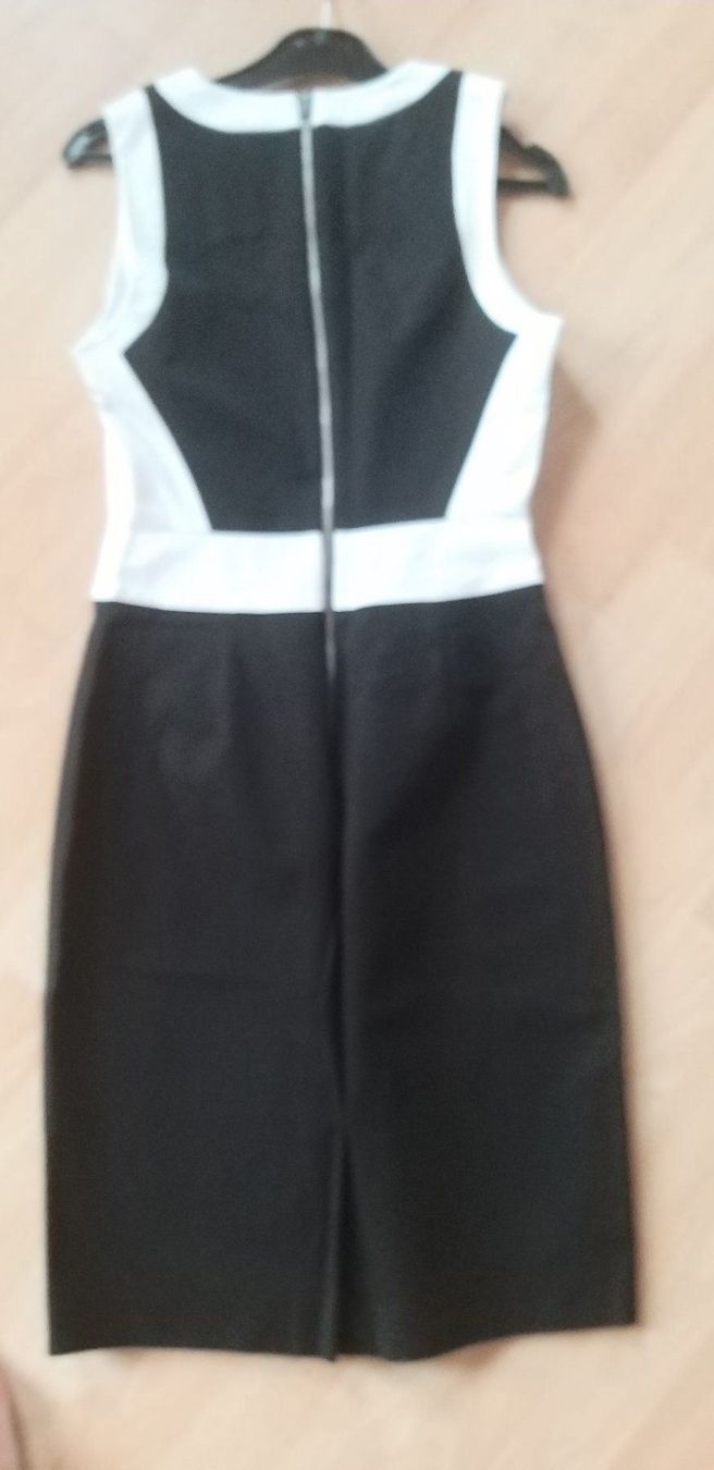 Vestiti: Cocktailkleid Gr.36 – Usato da Gommiswald venduto da Cyndi5 1