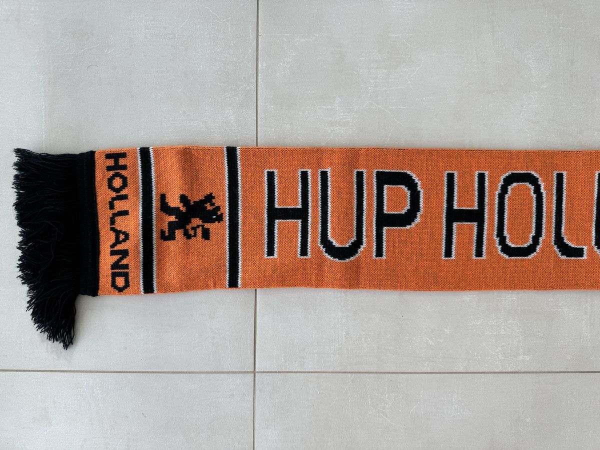 Foulard & Sciarpe: Fan-Schal Holland – Nuovo (secondo la descrizione) da Lugnorre venduto da ulr_lqc6