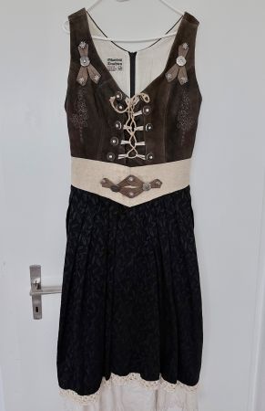 Skandal Trachten Dirndl Gr. 40 – klassisch & stilvoll