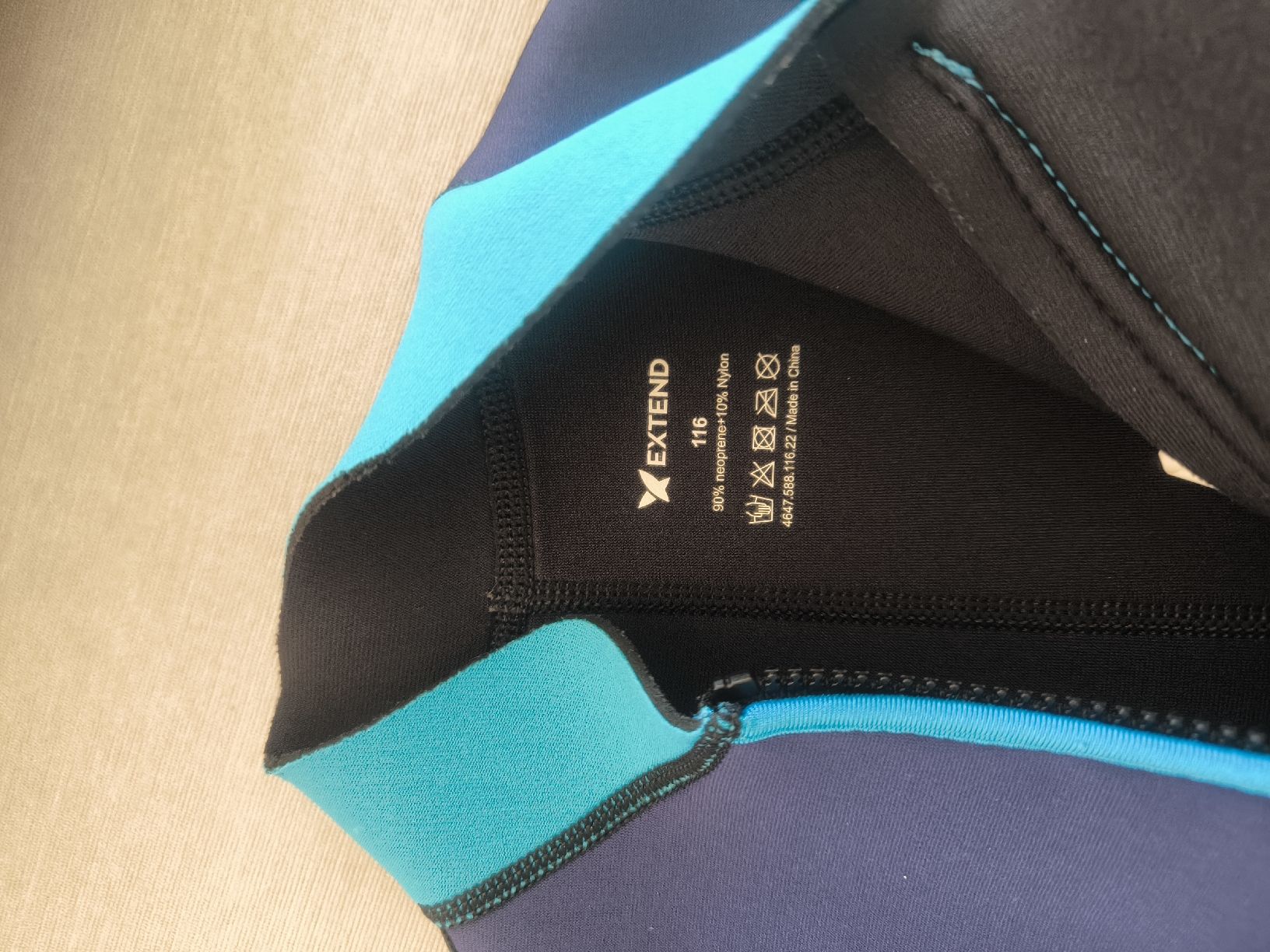 Completi: Neopren Anzug Kinder 116 cm – Usato da Zürich venduto da katjes 1