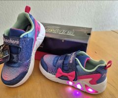 Skechers S - Gr. 26, Neu, Original Verpackung. Leuchtschuhe