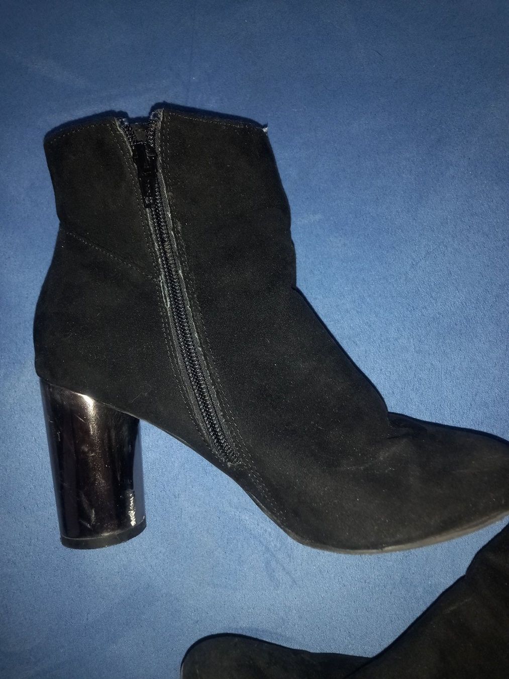Chaussures femmes: Bottines pointure 37 – D'occasion à Conthey par OLEN-67 1
