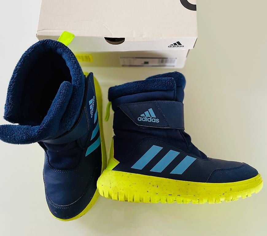 Adidas Scarpe da uomo: Stiefel von Adidas, Gr. 35 – Usato da Lufingen venduto da mar_v5lj 2