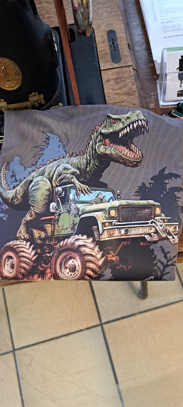 T-shirt: T-Shirts – Nuovo e nell'imballaggio originale da Rothenthurm venduto da dudli84 3