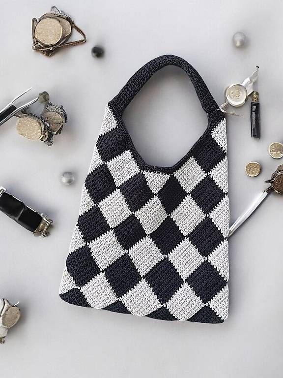 Sacs: Crocheted Bag Black White Checkered Pattern Handbag – Neuf avec emballage d'origine à Lossy par Jungs_Macrame 2