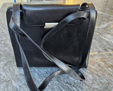 Mandarina Duck Handtasche schwarz