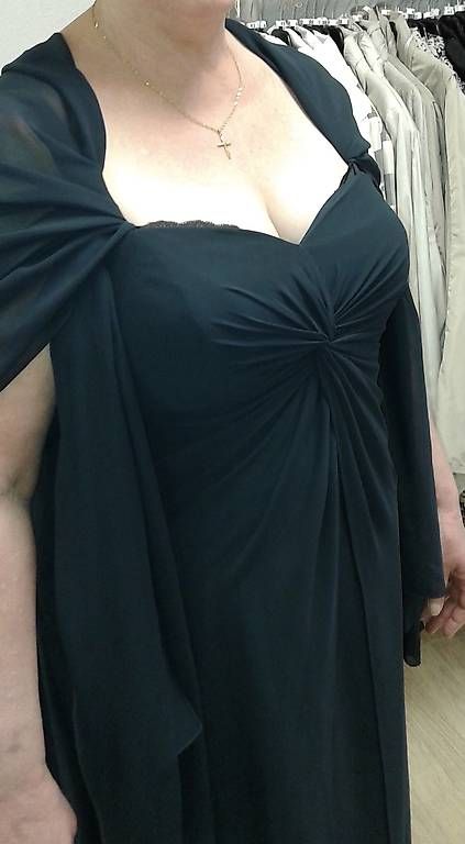 Vestiti: Abendkleid – Usato da Tägerig venduto da Olho111 4