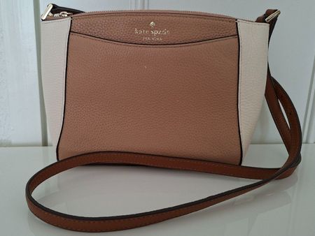 Kate Spade New York sac bandoulière cuir grainé beige camel