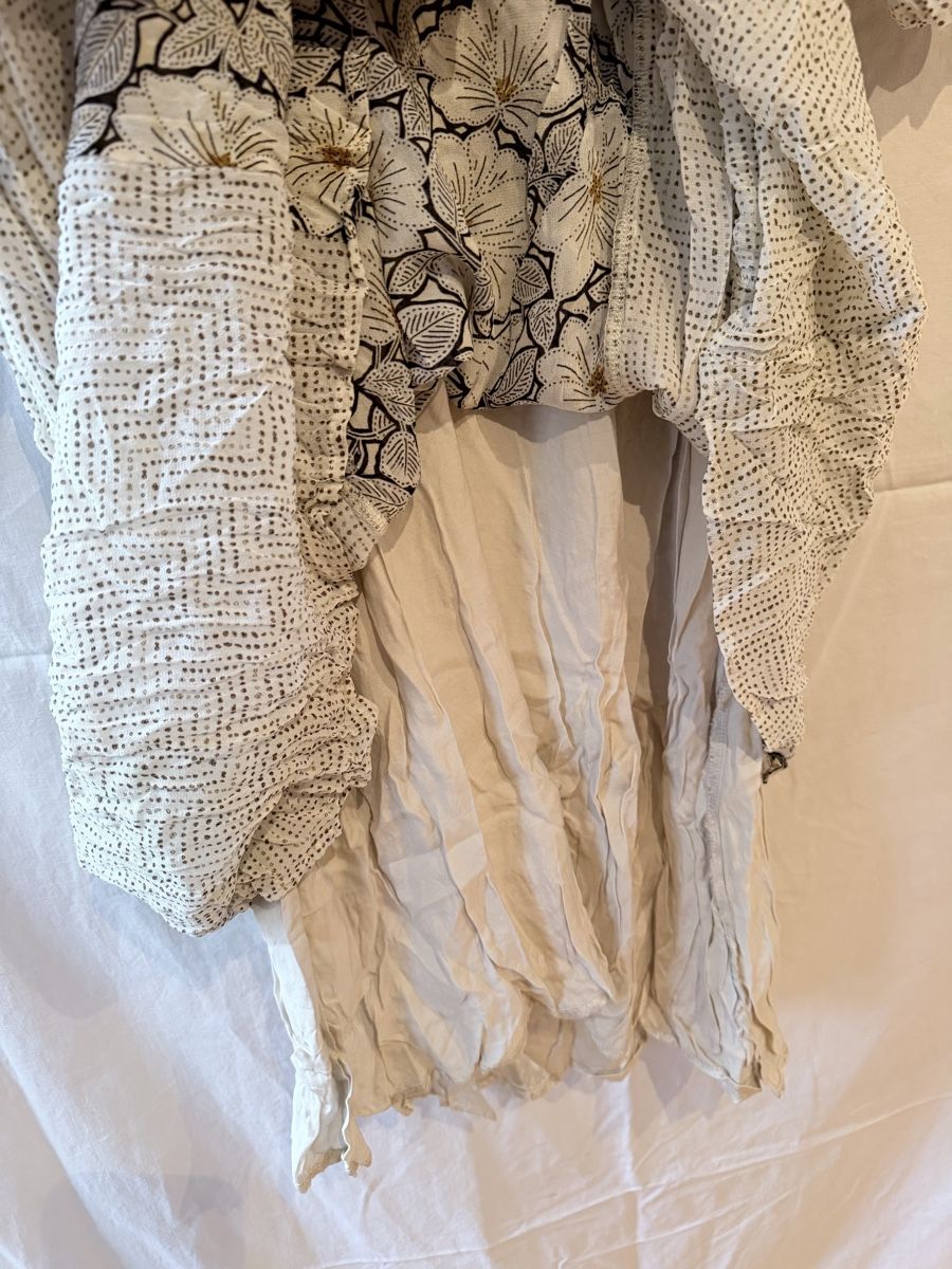 Nile Robes: NILE – D'occasion à Urnäsch par _._naomi_._ 5
