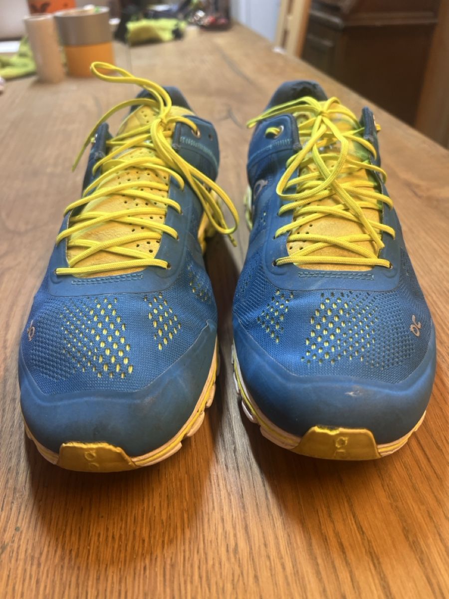 On Scarpe da uomo: On Cloud Laufschuhe Herren, Grösse 44.5, – Usato da Rorschach venduto da TimelessTrading 1