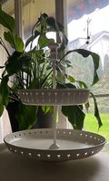Etagere