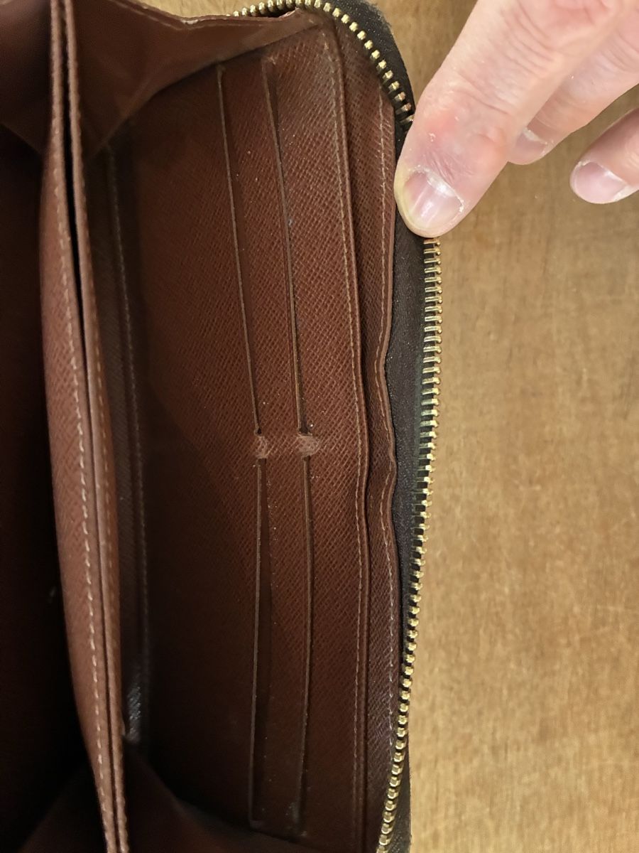 Louis Vuitton Portemonnaie: Louis Vuitton Damen Portemonnaie – Defekt aus Volketswil von casertana 1