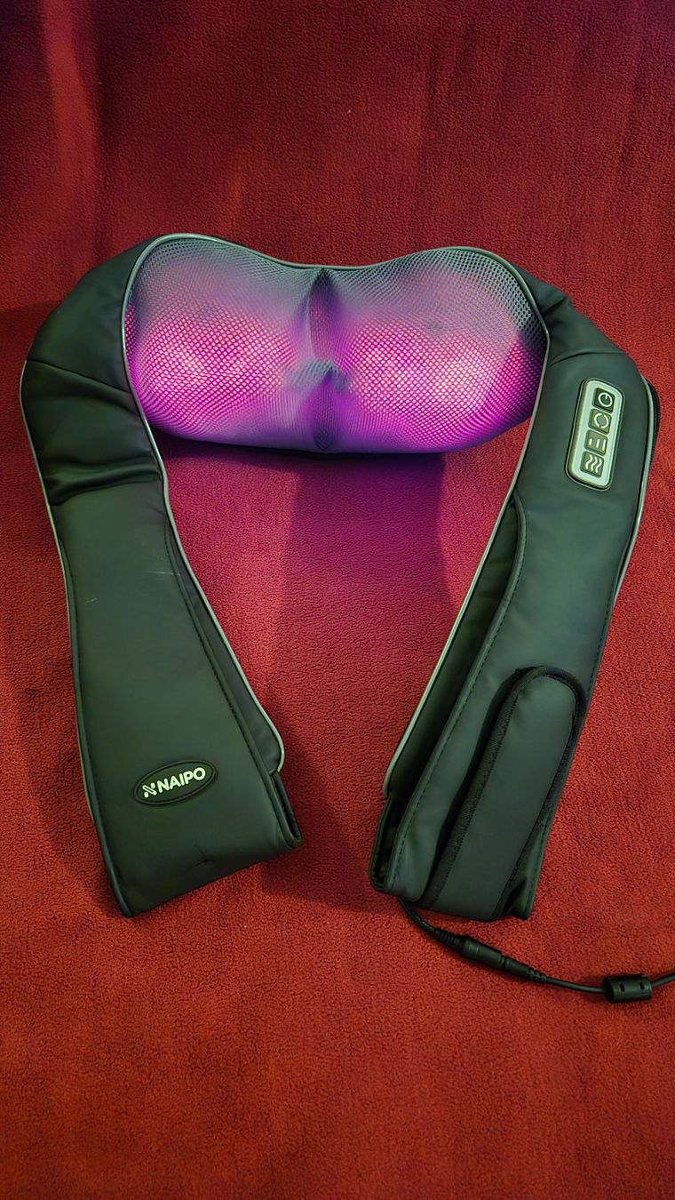 Dispositivi per massaggi: NAIPO Massagegerät mit Wärmefunktion – Nuovo (secondo la descrizione) da Wilen b. Wollerau venduto da TheNordic