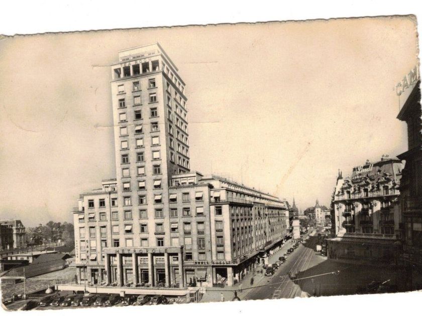 Cartoline postali: LAUSANNE La Tour Métropole Bel Air Ansichtskarten – Usato da Widnau venduto da Seppl480