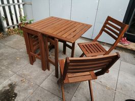 Balkonmöbel Set aus Holz