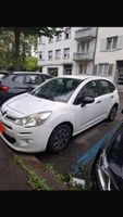 Auto Citroen C3 1.0i weiss 79457 km Jahrgang 2014