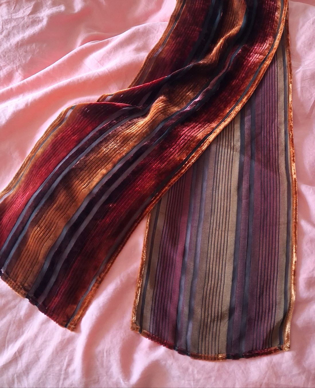 Foulards, Tücher & Schals: Schal gestreift Samtoptik, neu – Neu (gemäss Beschreibung) aus Wald ZH von e8e 1