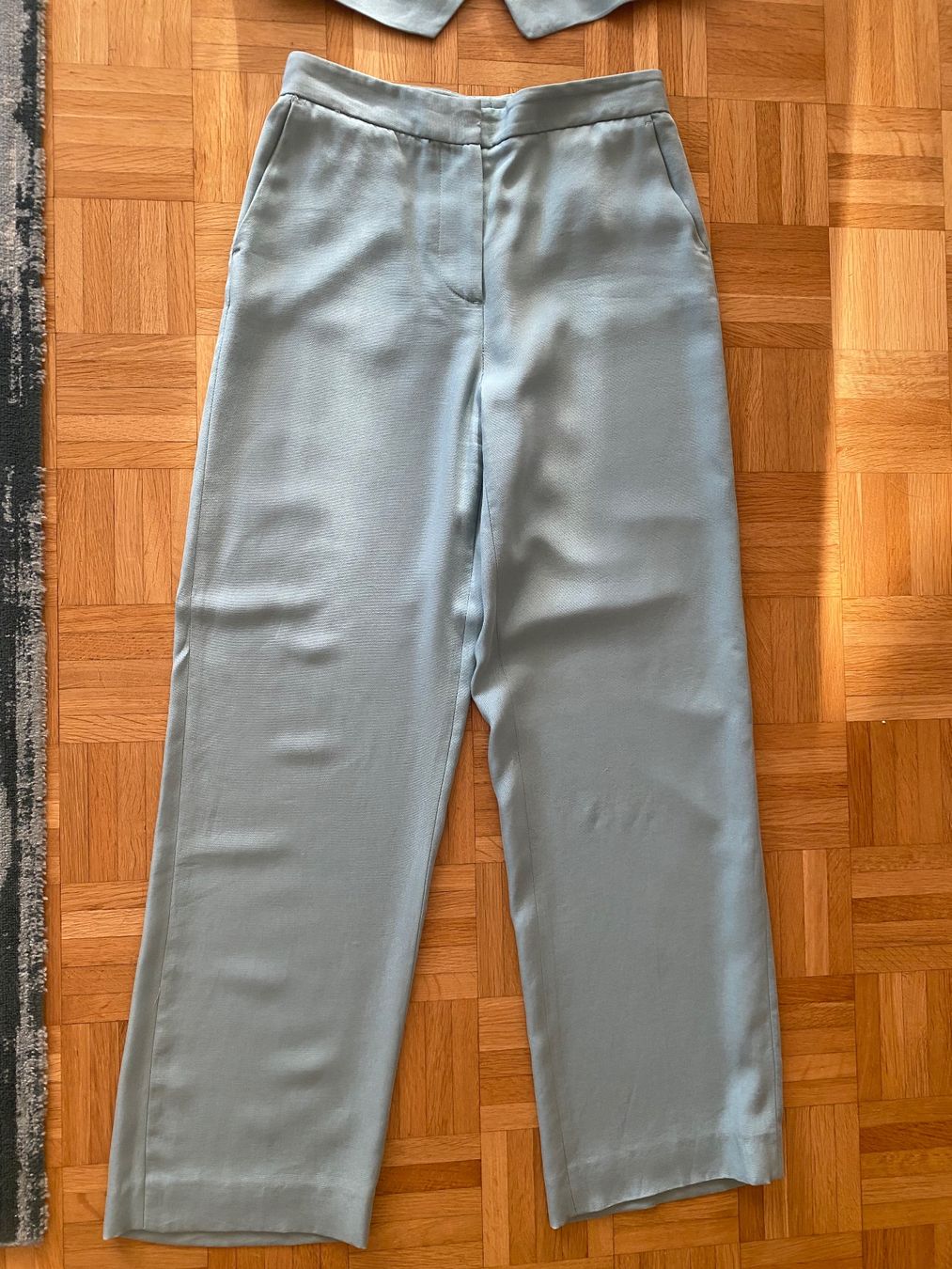 Zara Anzüge & Kostüme: ZARA 2-Teiler Hose Gr S/M – Gebraucht aus Zug von estarthyme 2