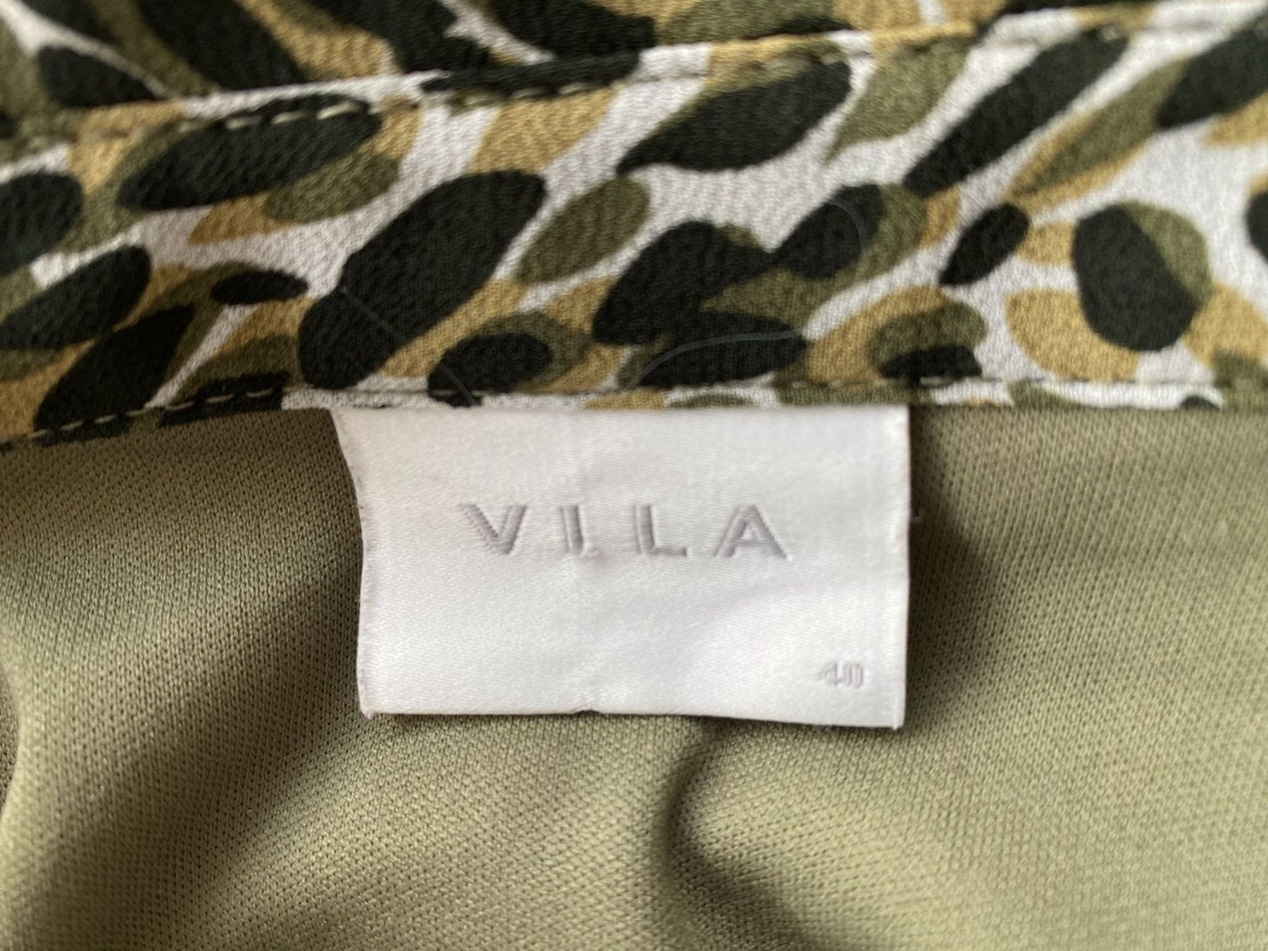 Vila Vestiti: luftiges Sommerkleid Vila Gr. 40 gemustert – Nuovo (secondo la descrizione) da Füllinsdorf venduto da Sunnebliemli7 7