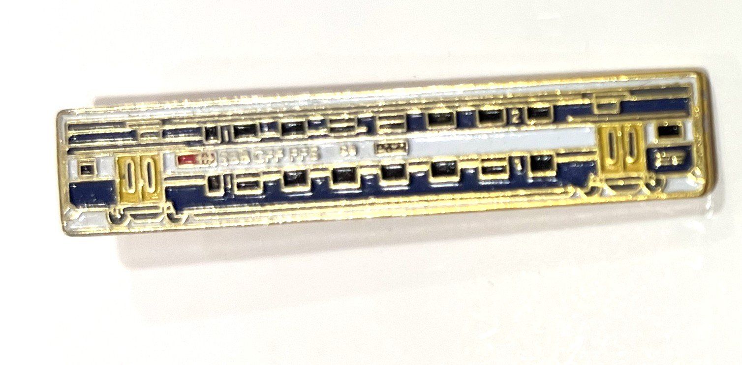 SBB/CFF/FFS Placchette & Badge: Pin SBB limitiert Nr. 799/1000 – Usato da Kriens venduto da TSCH1