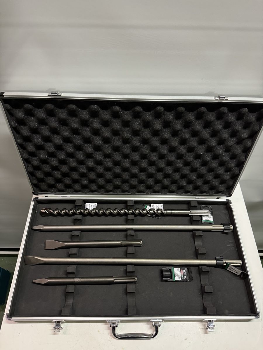 Hitachi Tutti gli attrezzi: Hitachi Spitzmeissel Set Neu – Nuovo e nell'imballaggio originale da Igis venduto da ZIKO007