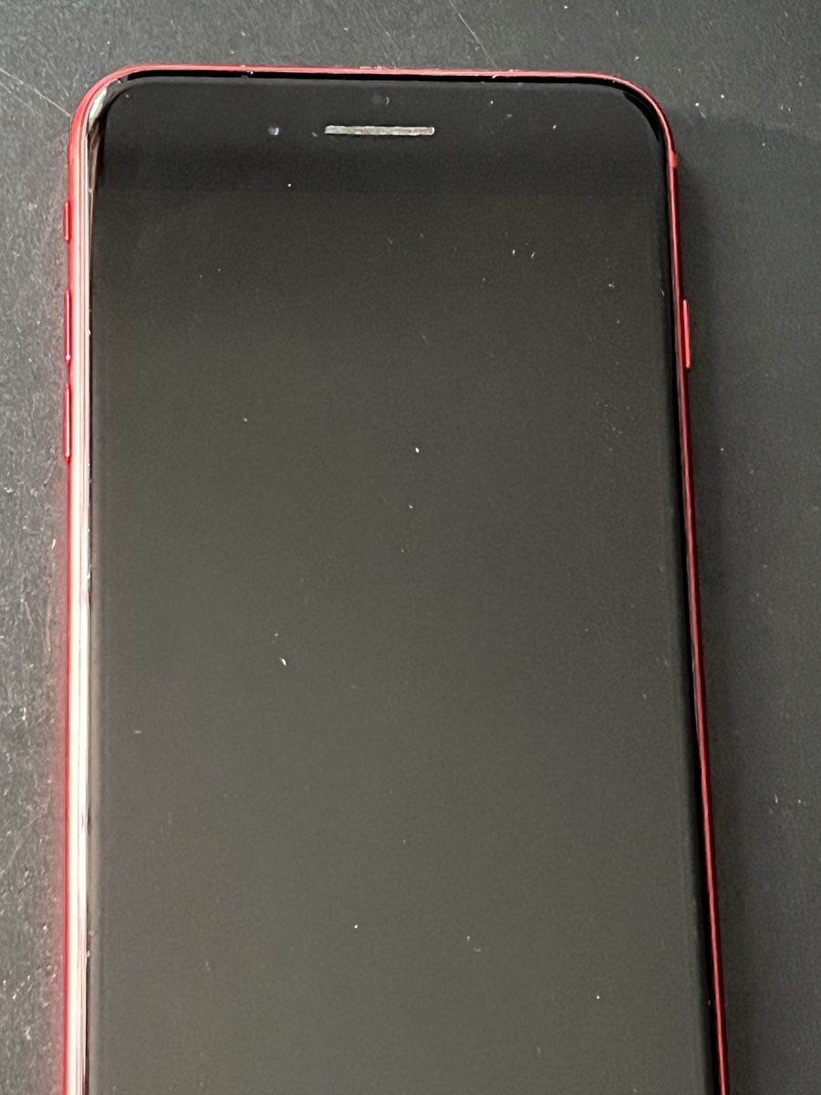 Apple Portables: iPhone 8 Plus RED 64GB mit Hülle – D'occasion à Kradolf par Sulgi 5