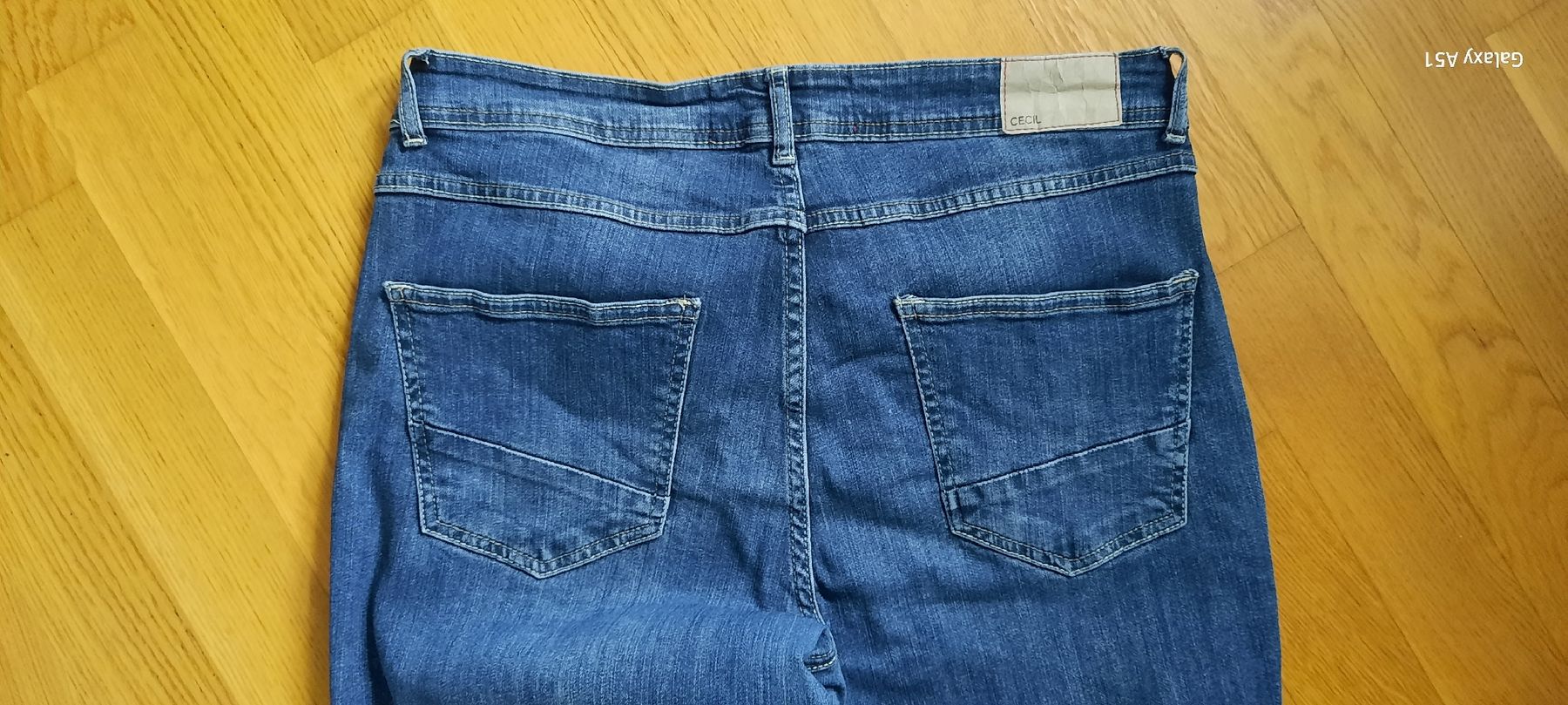 Cecil Jeans: ***CECIL*** Jeans Toronto Gr 33 – D'occasion à Wädenswil par H2H_Secondhandshop 4