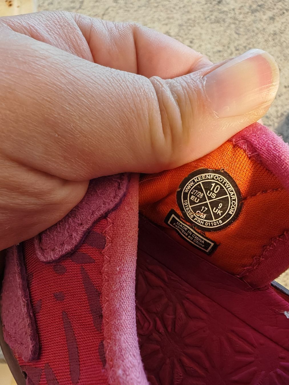 Keen Schuhe für Mädchen: Keen Sandalen Gr. 27/28 – Gebraucht aus Leimiswil von Puschi23 2