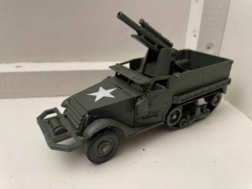 Half Track mit 75mm Kanone und Zubehör Solido 1:43 (Neu und ...