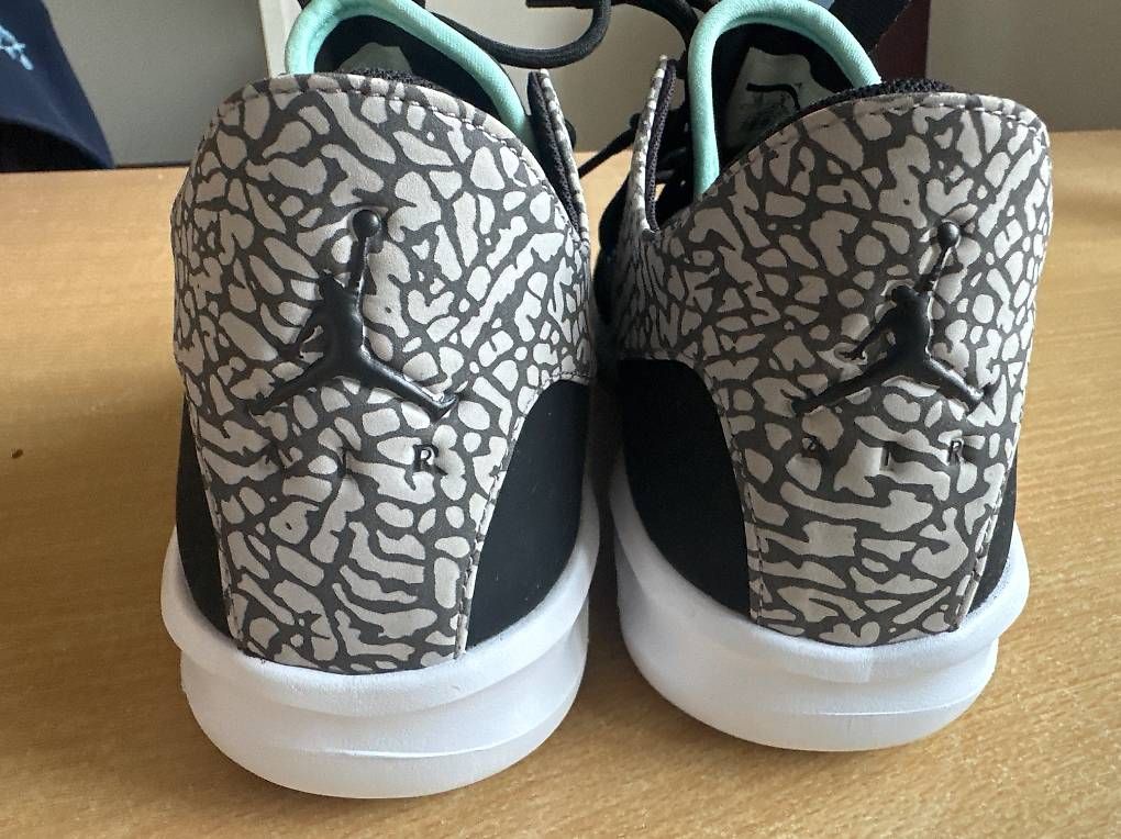 Scarpe da uomo: Nike Jordan gr 44 – Usato da Zürich venduto da mamoliso 1