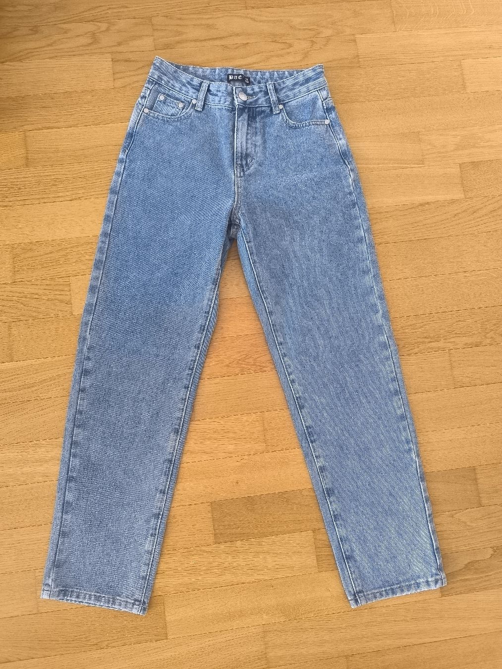 Pantaloni: Mädchenjeams grösse 152 – Usato da Münsingen venduto da pas_82kk