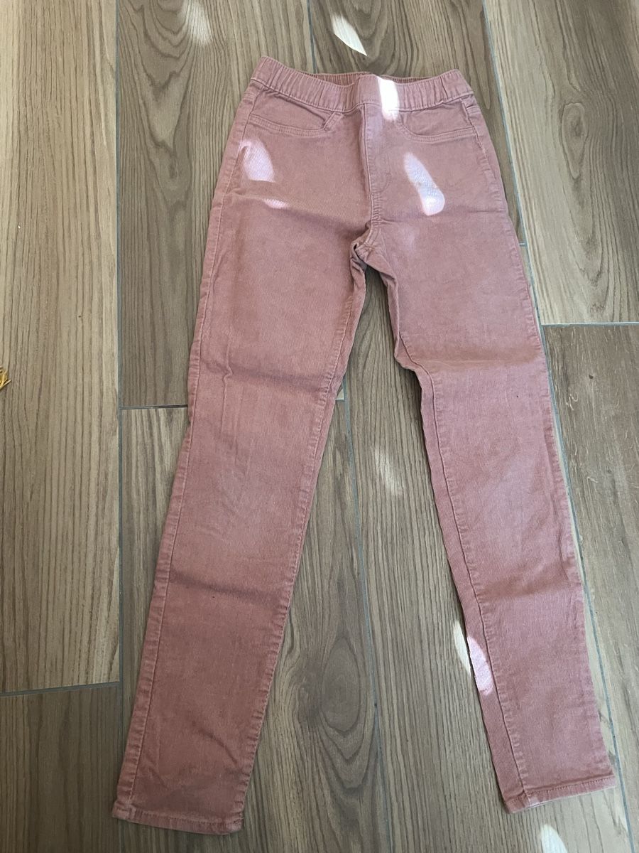 Hosen: Hosen für Mädchen x4 – Gebraucht aus Hinwil von jua_t8vd 2