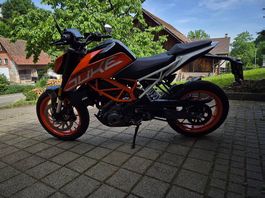 KTM Duke 390 32kW