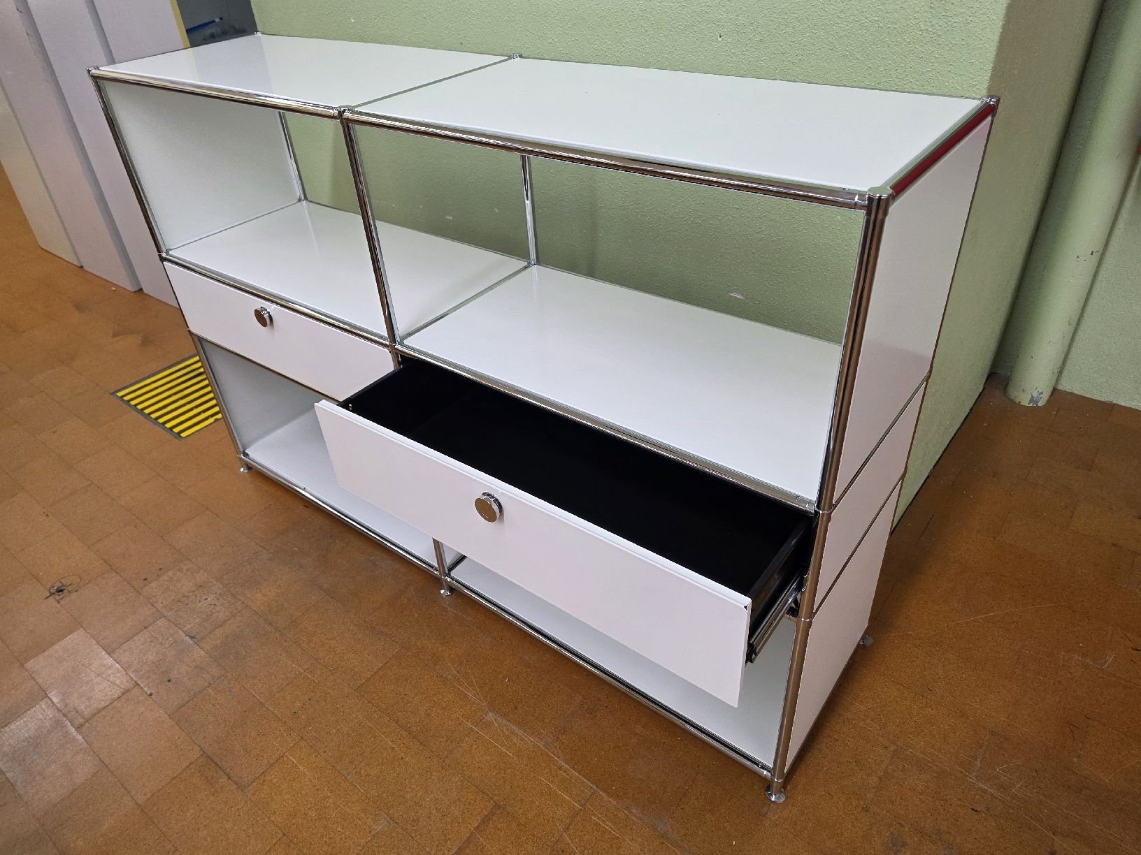 System4 Scaffali: Designer Regal Quadro / System4 – Usato da Lichtensteig venduto da Polsterwerk 1