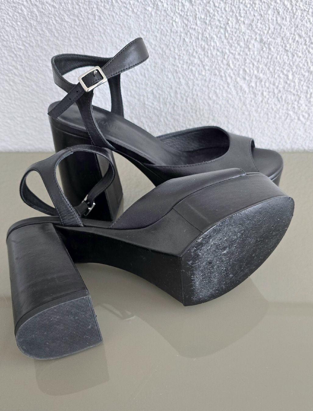 Vic Matié Damenschuhe: Sandale VicMatie 37.5 schwarz Leder – Neu (gemäss Beschreibung) aus Untereggen von cla_kb2w 2
