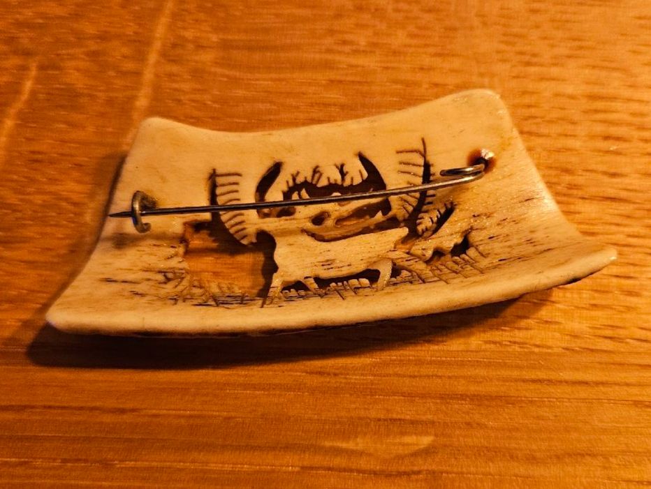 Spille & Fermagli: Hirsch Horn Brosche, Jagdmotiv – Usato da Bern venduto da Respirit 6