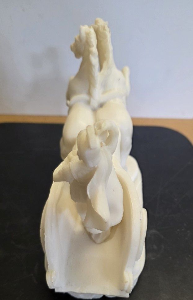 Sculture & Statue: Alabaster-Skulptur mit römischen Streitwagen – Usato da Flums venduto da Flumsantik 5